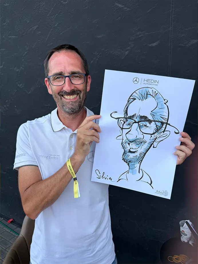 Silvia Radulova :: Speed Caricature Artist