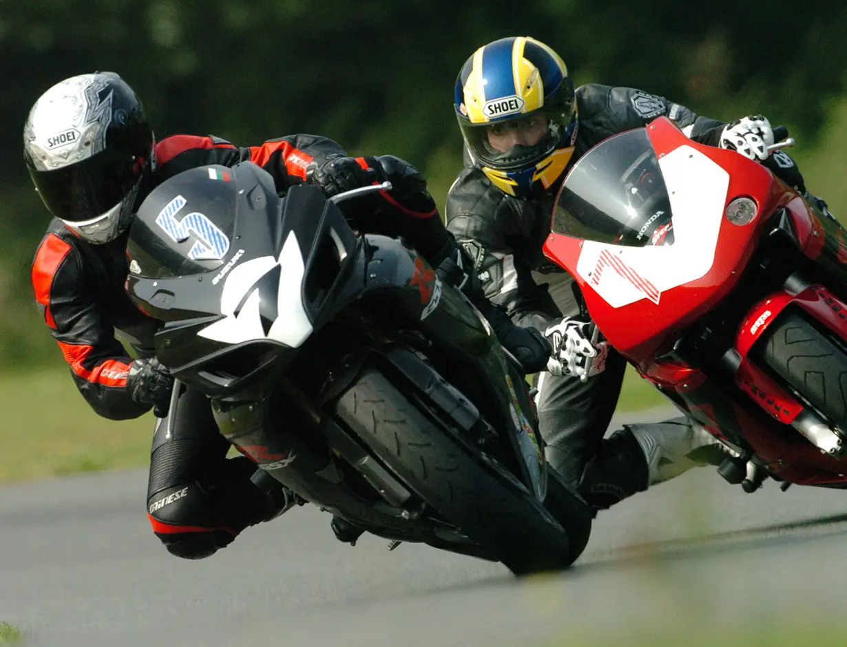 Silvia Radulova :: Motobikes